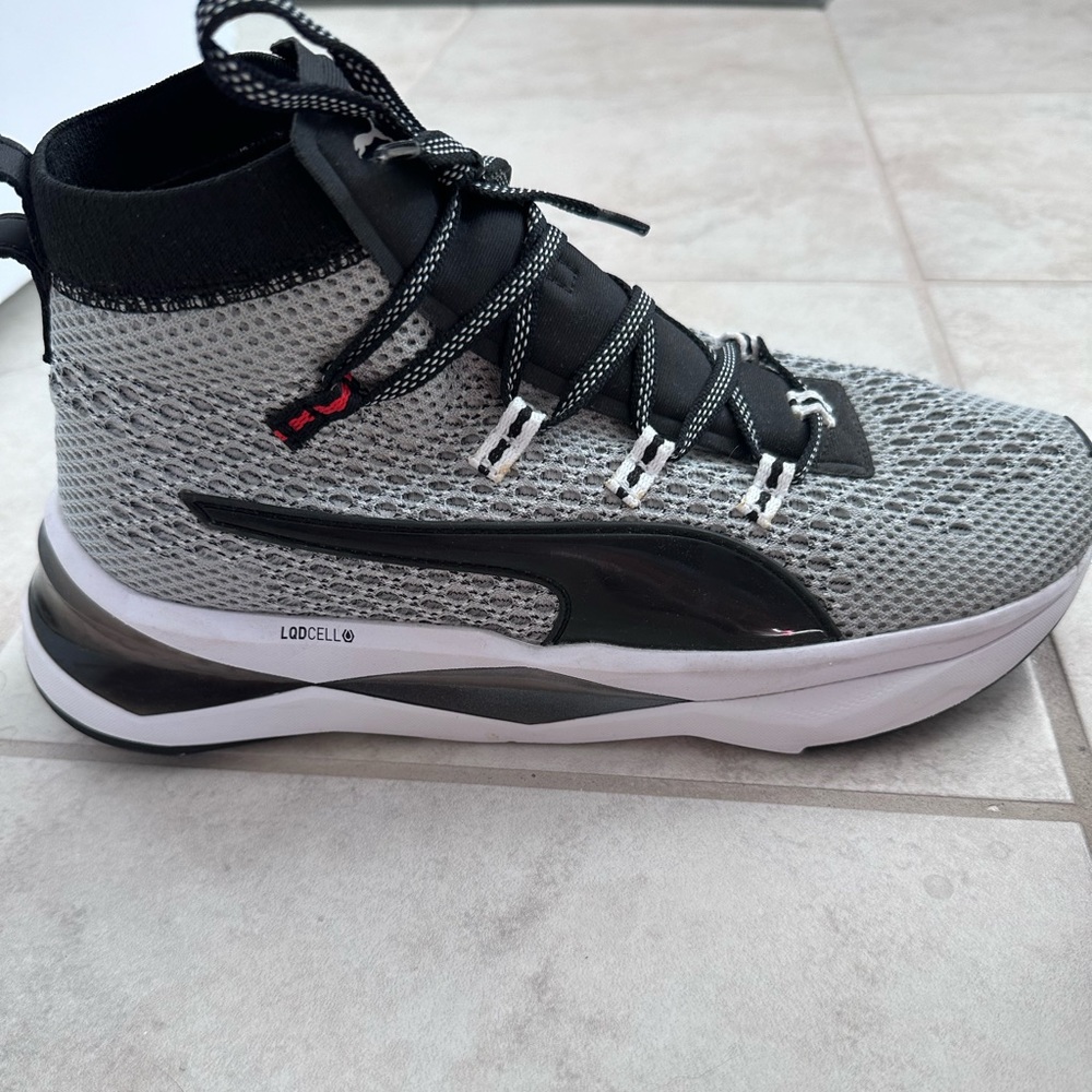 Women’s Puma LQDCELL Shatter XT Training Shoes